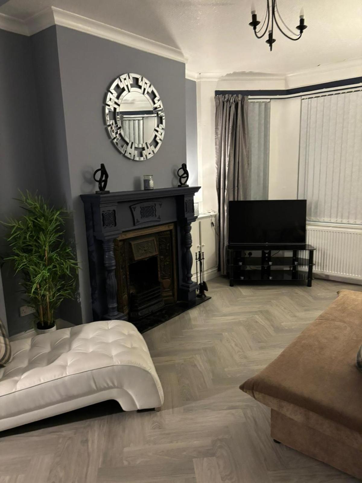 벨파스트 Manor House 빌라 외부 사진