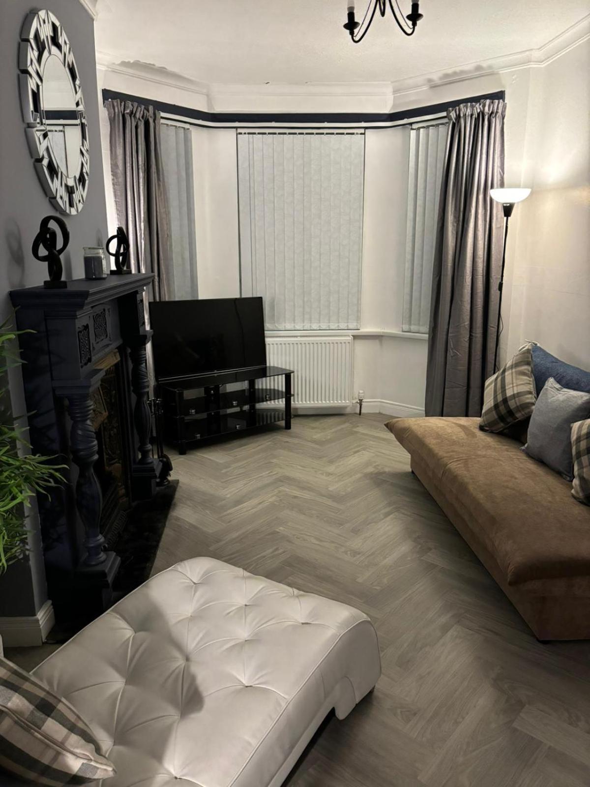 벨파스트 Manor House 빌라 외부 사진
