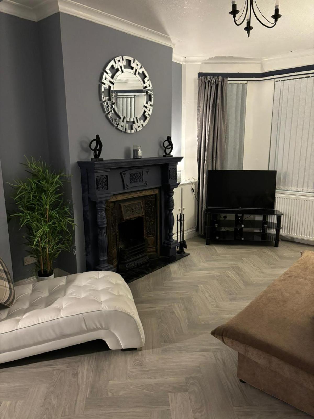 벨파스트 Manor House 빌라 외부 사진
