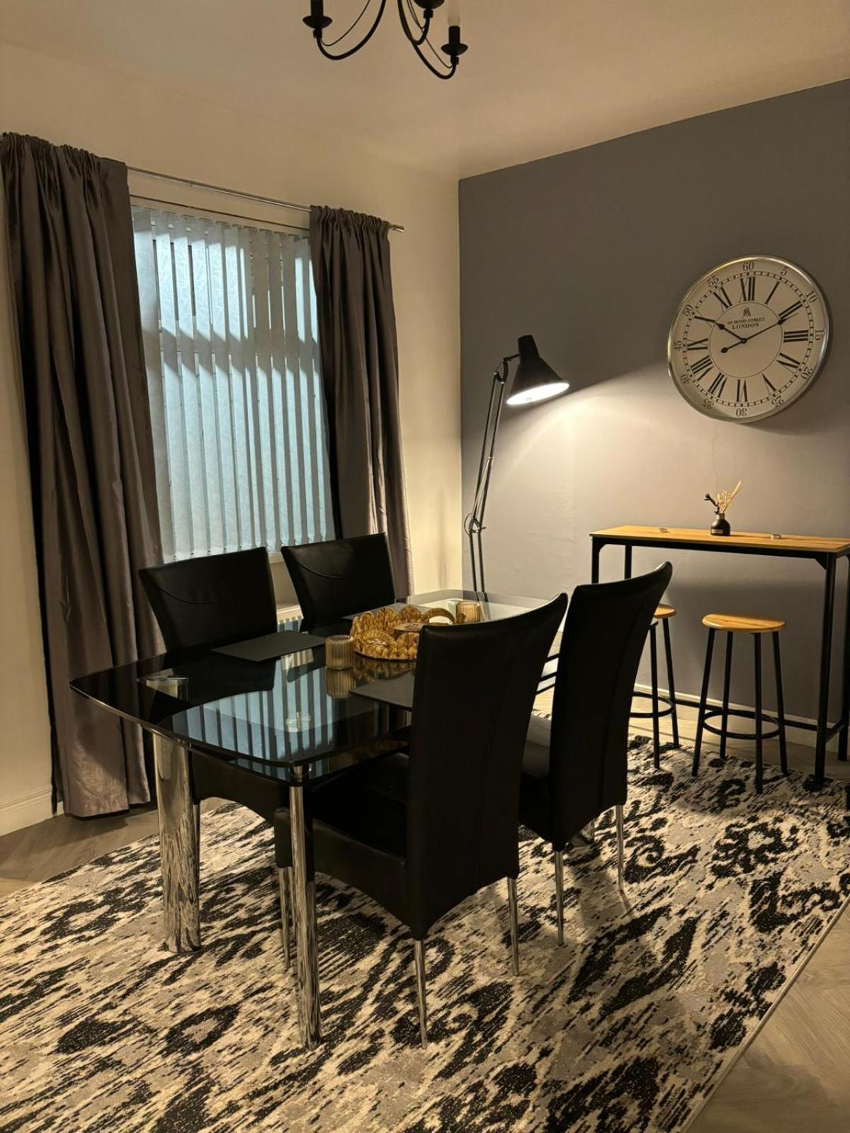 벨파스트 Manor House 빌라 외부 사진