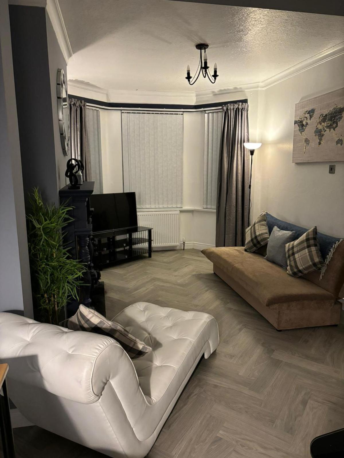 벨파스트 Manor House 빌라 외부 사진
